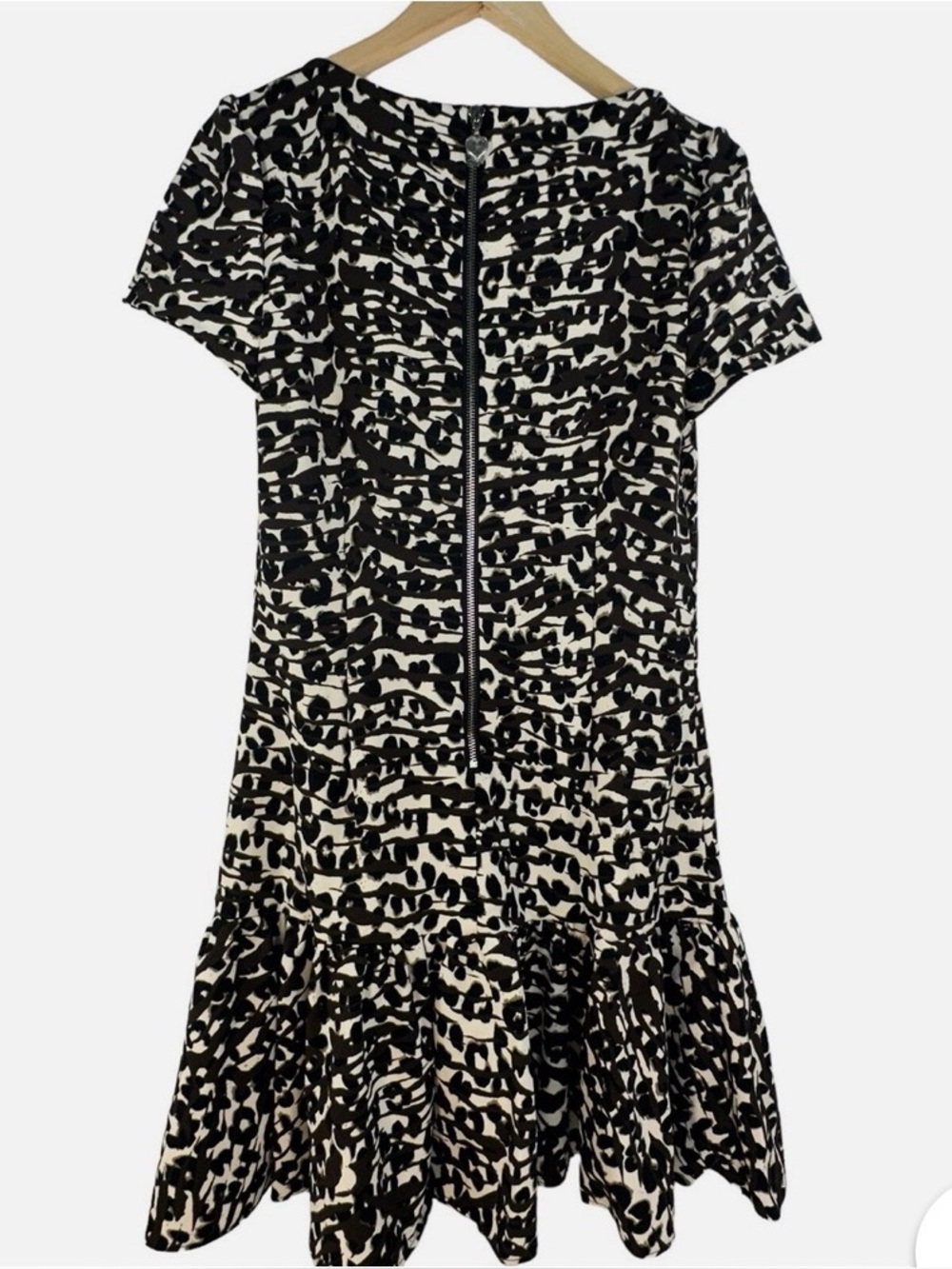 Betsey Johnson Black Brown White Ruffle Dress 10 EUC - Picture 2 of 4